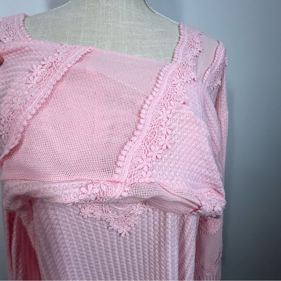 NWT Torrid Waffle VNeck Long Sleeve Mesh Insert  Sweatshirt Almond Blossom 2X - Picture 7 of 12